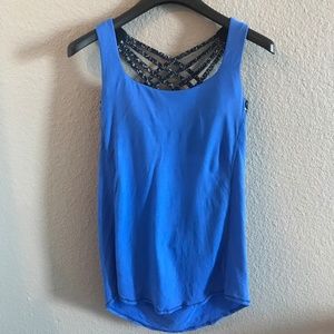 Lululemon Top w/ Built-in Sports Bra